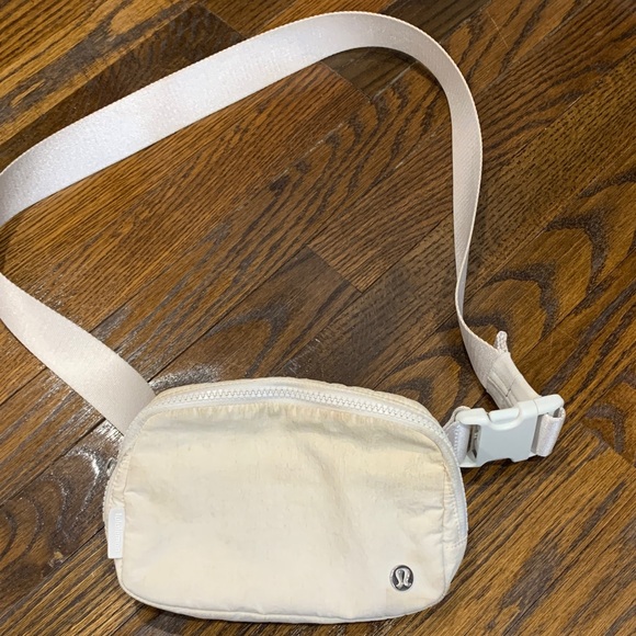 lululemon athletica Handbags - Lululemon Cream Belt Bag